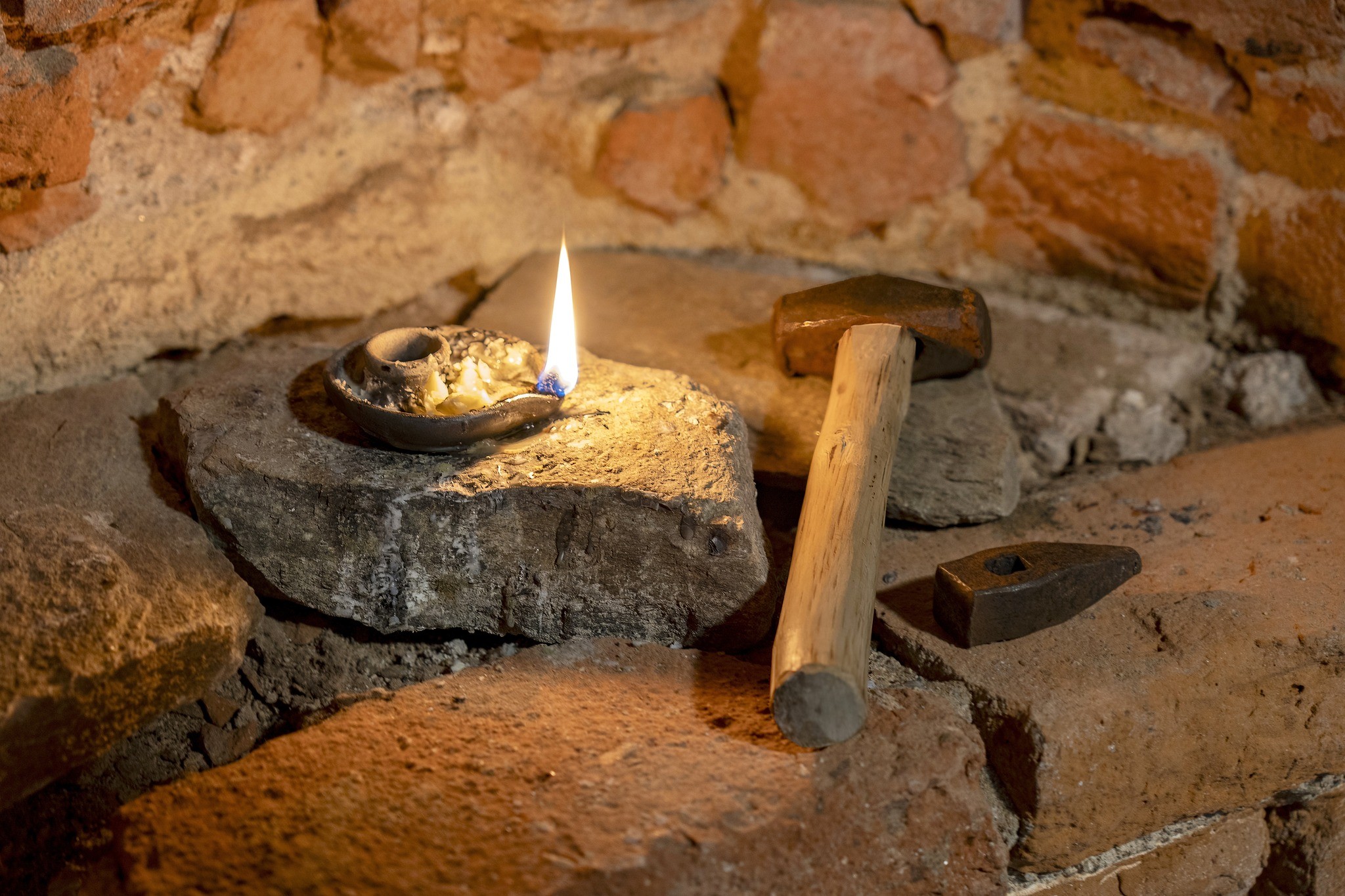 Beseda o historické těžbě v Koroužném