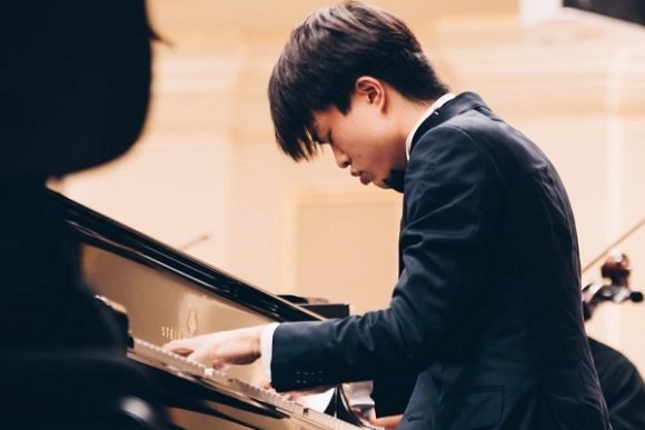 Klavírní koncert Kenta Satsumy