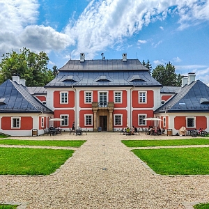 Poutní slavnosti svatého Jiljí na zámečku Karlštejn