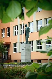 90. výročí ZŠ T. G. Masaryka a odhalení pamětní desky