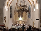 Nadační fond Františka Podstatzky-Lichtensteina a Oblastní charita Žďár nad Sázavou rozzářily Netín adventním koncertem
