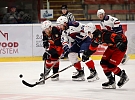Čtyři vedení na výhru nestačila, Plameny berou proti Ďáblům jen bod