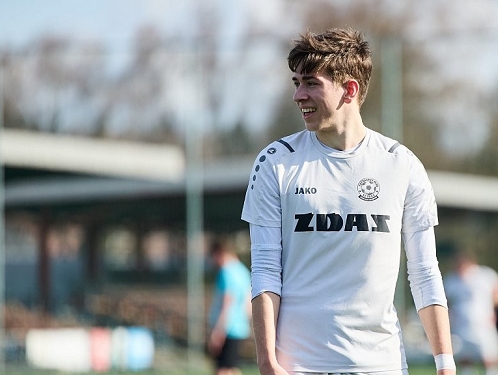 Suský v závěru vystřelil béčku tři body