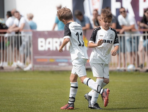 PREVIEW MLÁDEŽ - KT 13