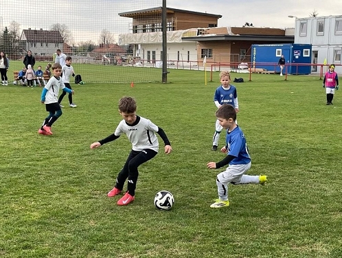 PREVIEW MLÁDEŽ - KT 17